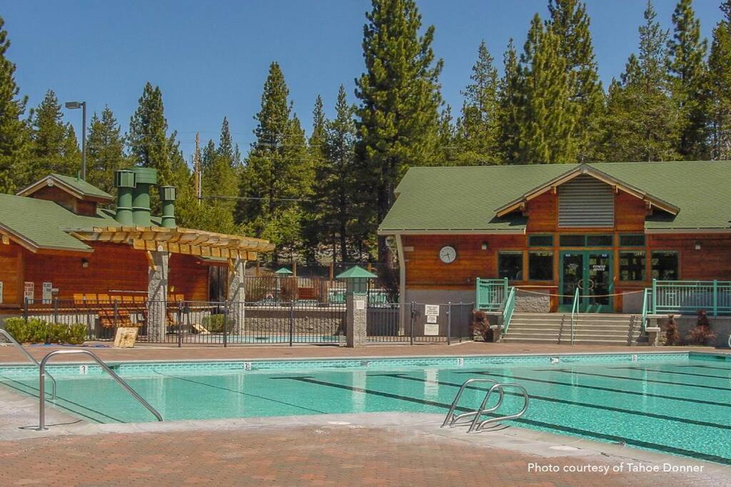 3Br Tahoe Donner Cabin With Hoa Perks Like Pools Hot-Tub Minutes To Trails Lake Golf Truckee Exteriör bild