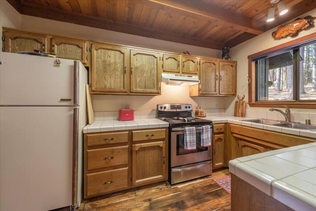 3Br Tahoe Donner Cabin With Hoa Perks Like Pools Hot-Tub Minutes To Trails Lake Golf Truckee Exteriör bild