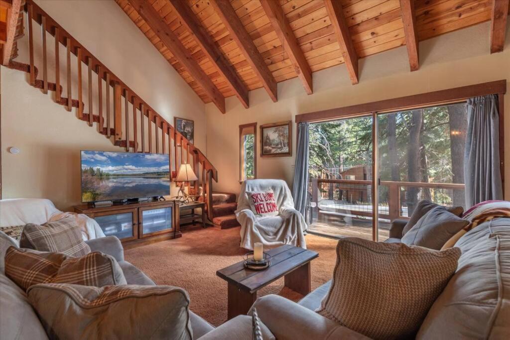 3Br Tahoe Donner Cabin With Hoa Perks Like Pools Hot-Tub Minutes To Trails Lake Golf Truckee Exteriör bild